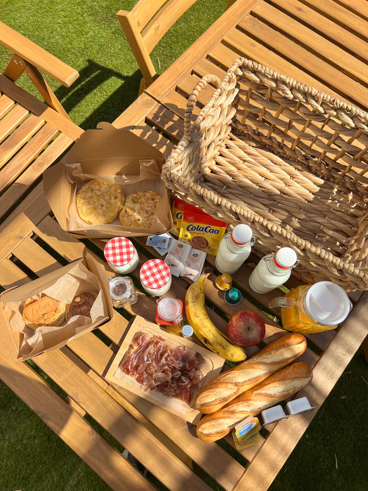 Premium Brunch Breakfast Villaverde Village
