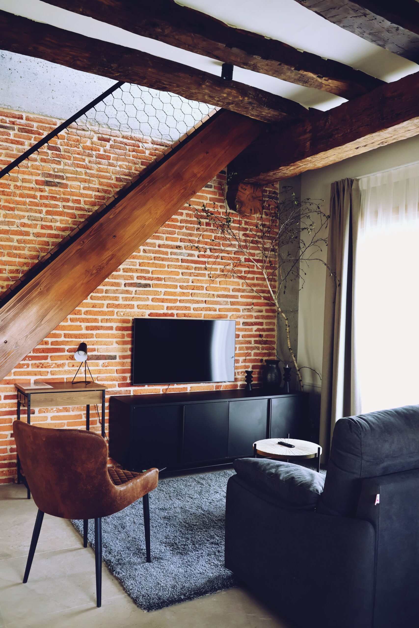 TV area in one of the villas of Villaverde Village